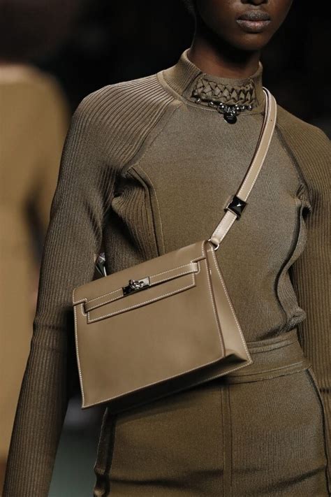 hermes dense|hermes kelly danse style.